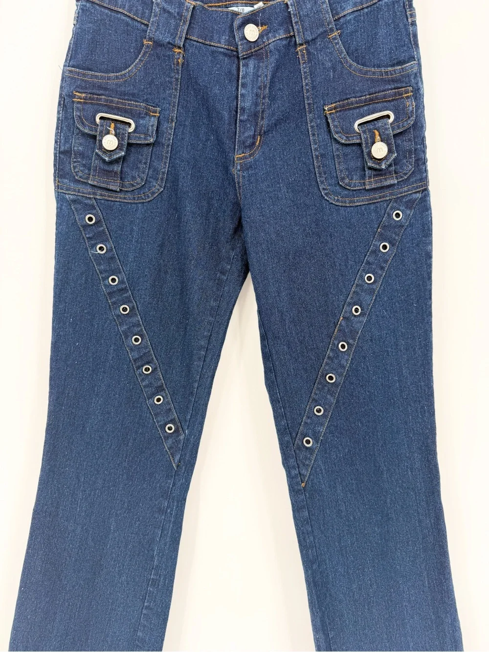Vintage Y2K Milly Jeans Dark Wash Grommet Front Cargo Flare Pants Size 7/8